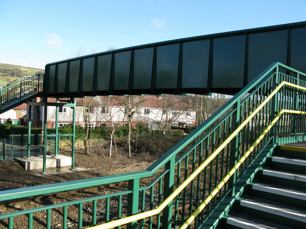 Railway footbridges, ramps and steps